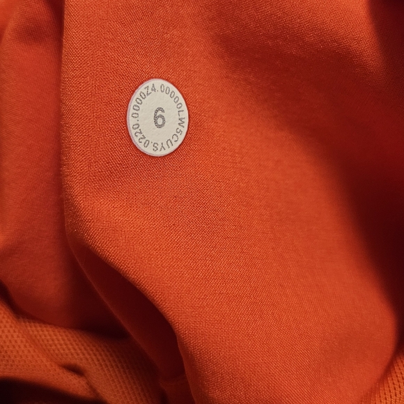 Lululemon trousers - Picture 8 of 8